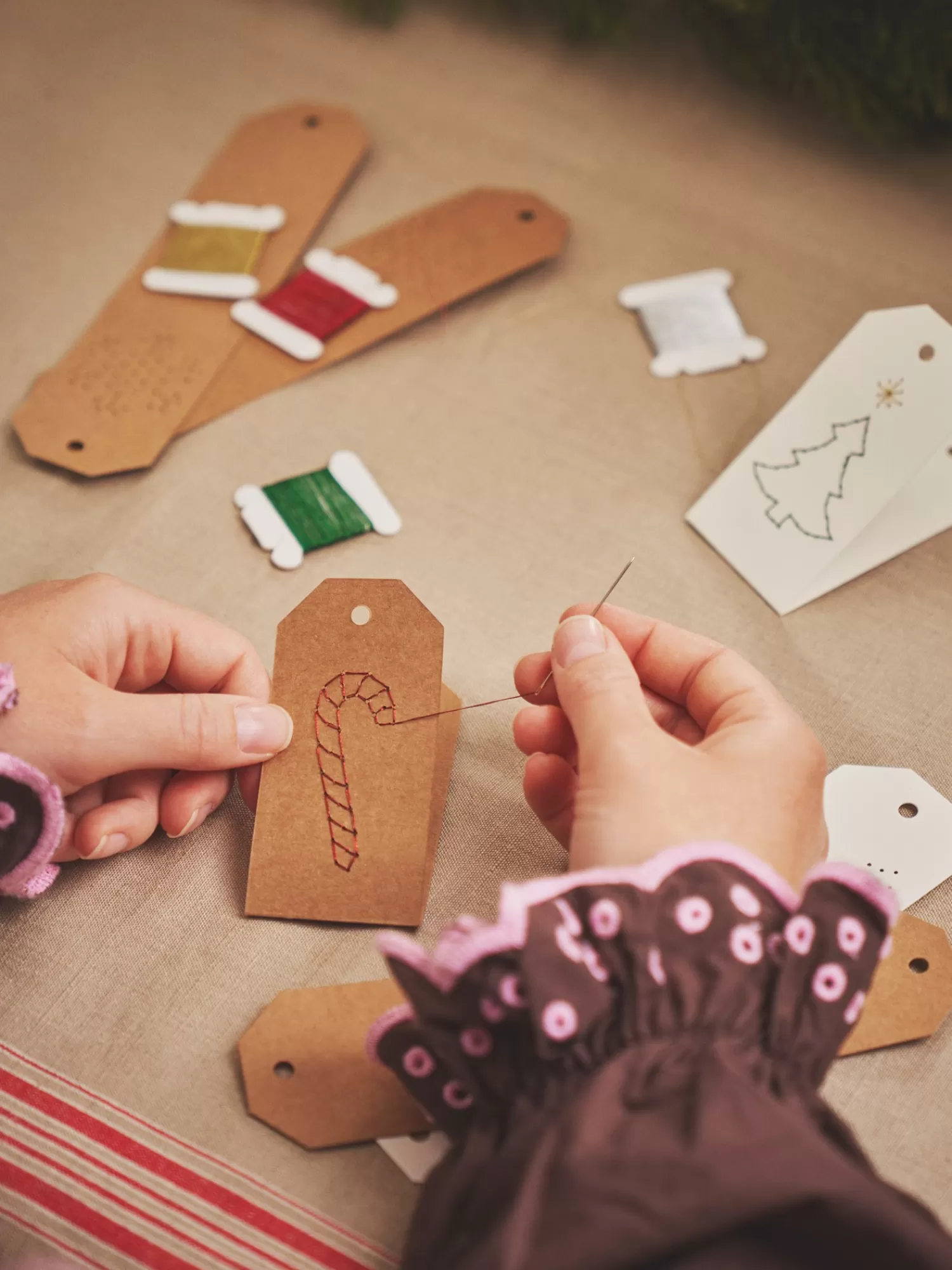 Søstrene Grene DIY-sæt Mærkater Med Broderi Multi Flash Sale