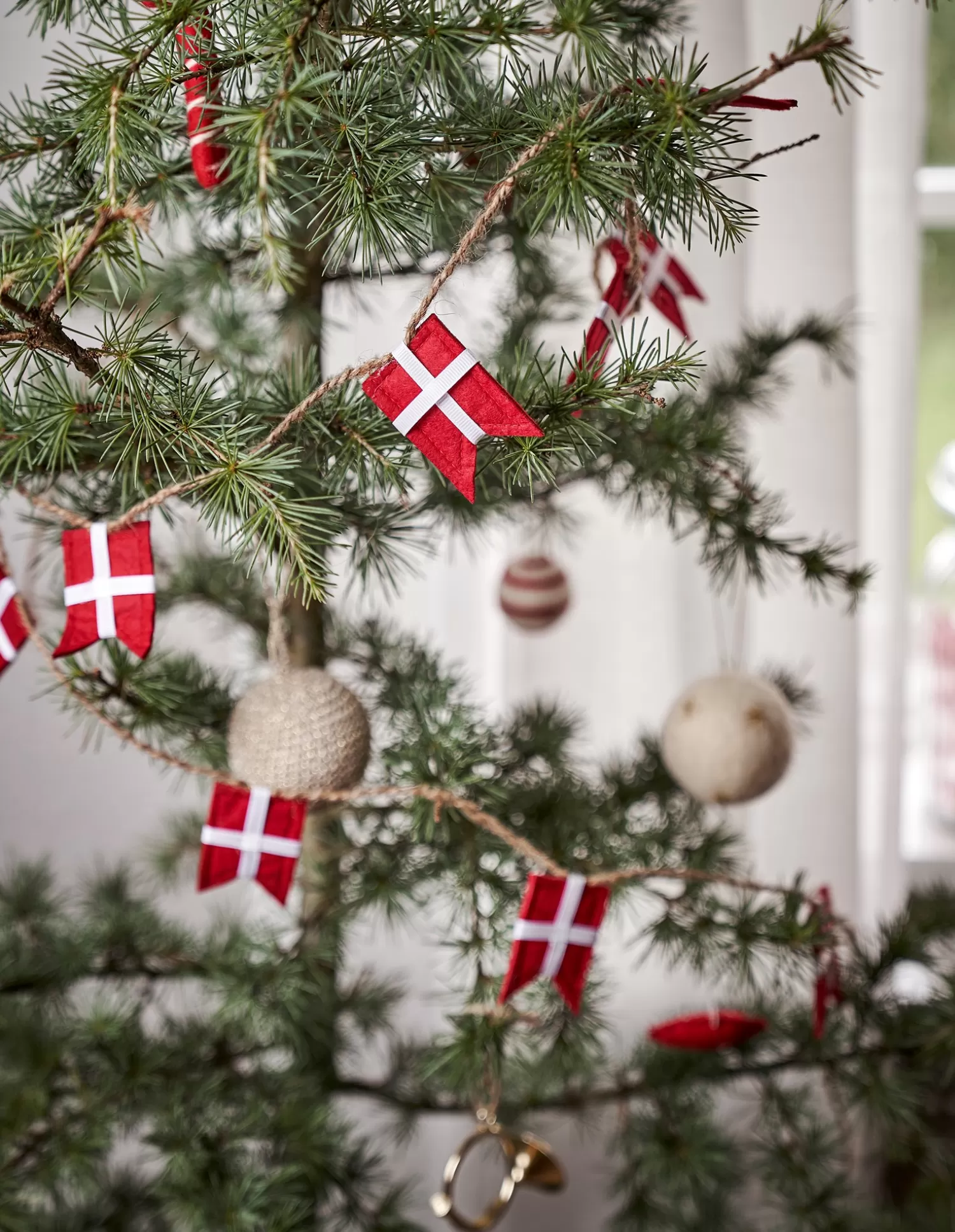 Søstrene Grene Flagranke Med Dannebrogsflag Red Cheap