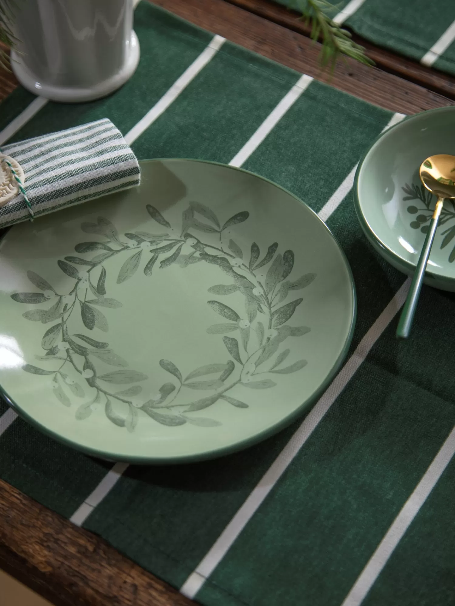 Søstrene Grene Frokosttallerken Med Julemotiv Dusty Green Shop