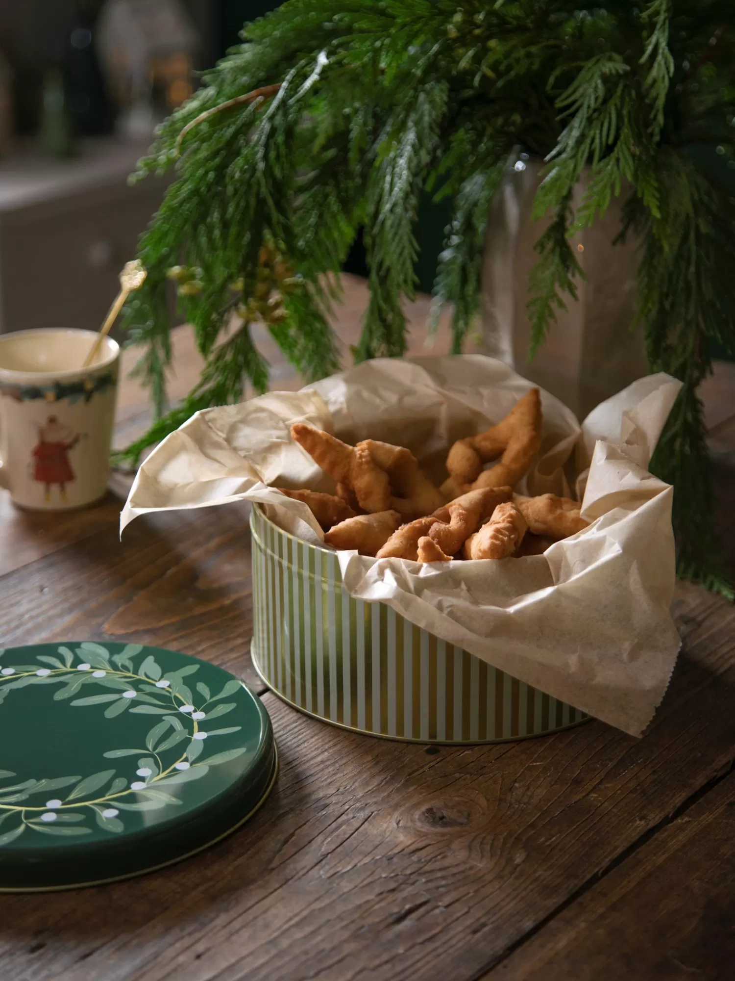 Søstrene Grene Småkagedåse Pine Green Store