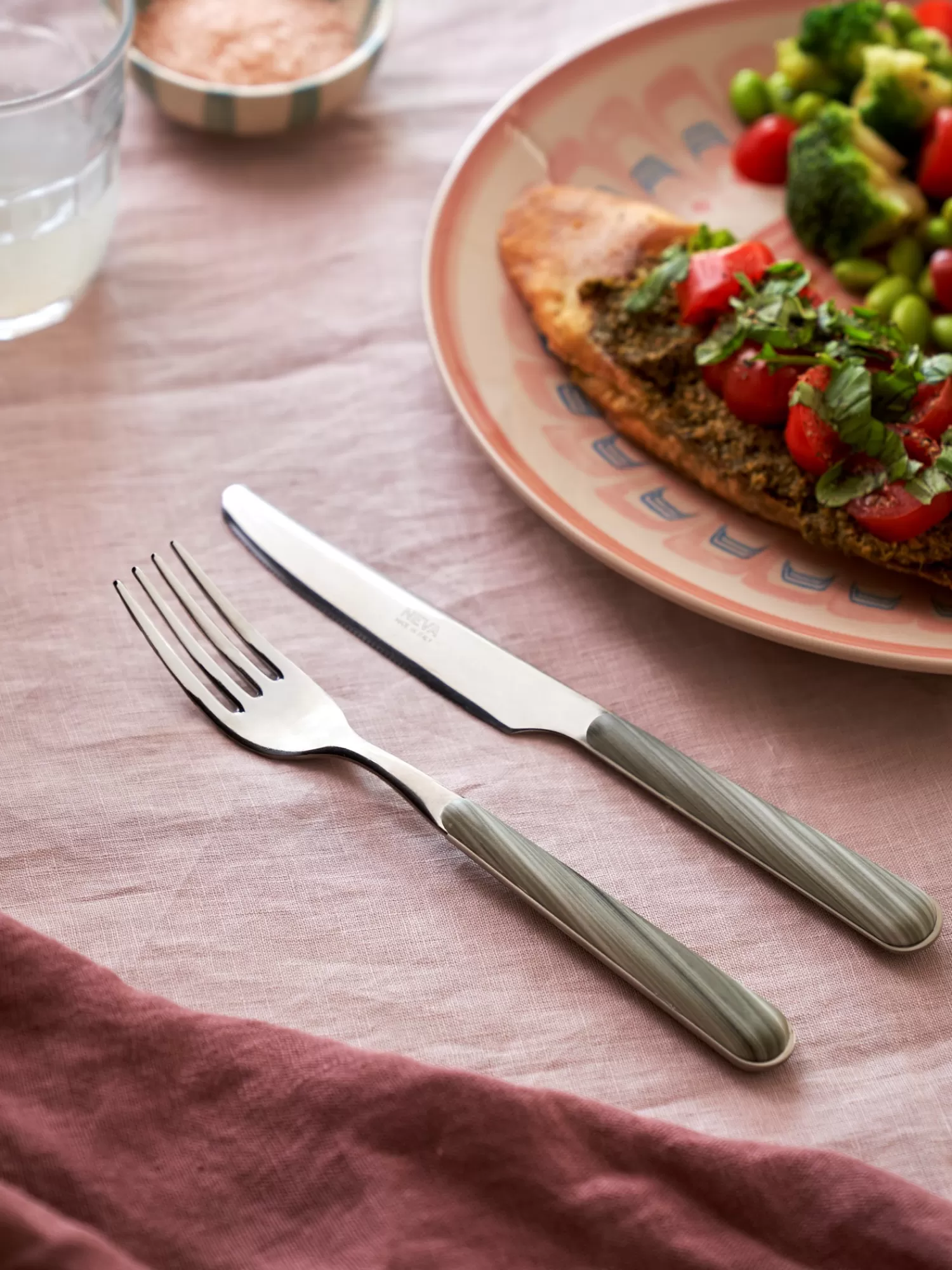 Søstrene Grene Sæt Med Knive Texture Legno Milky Green Cheap