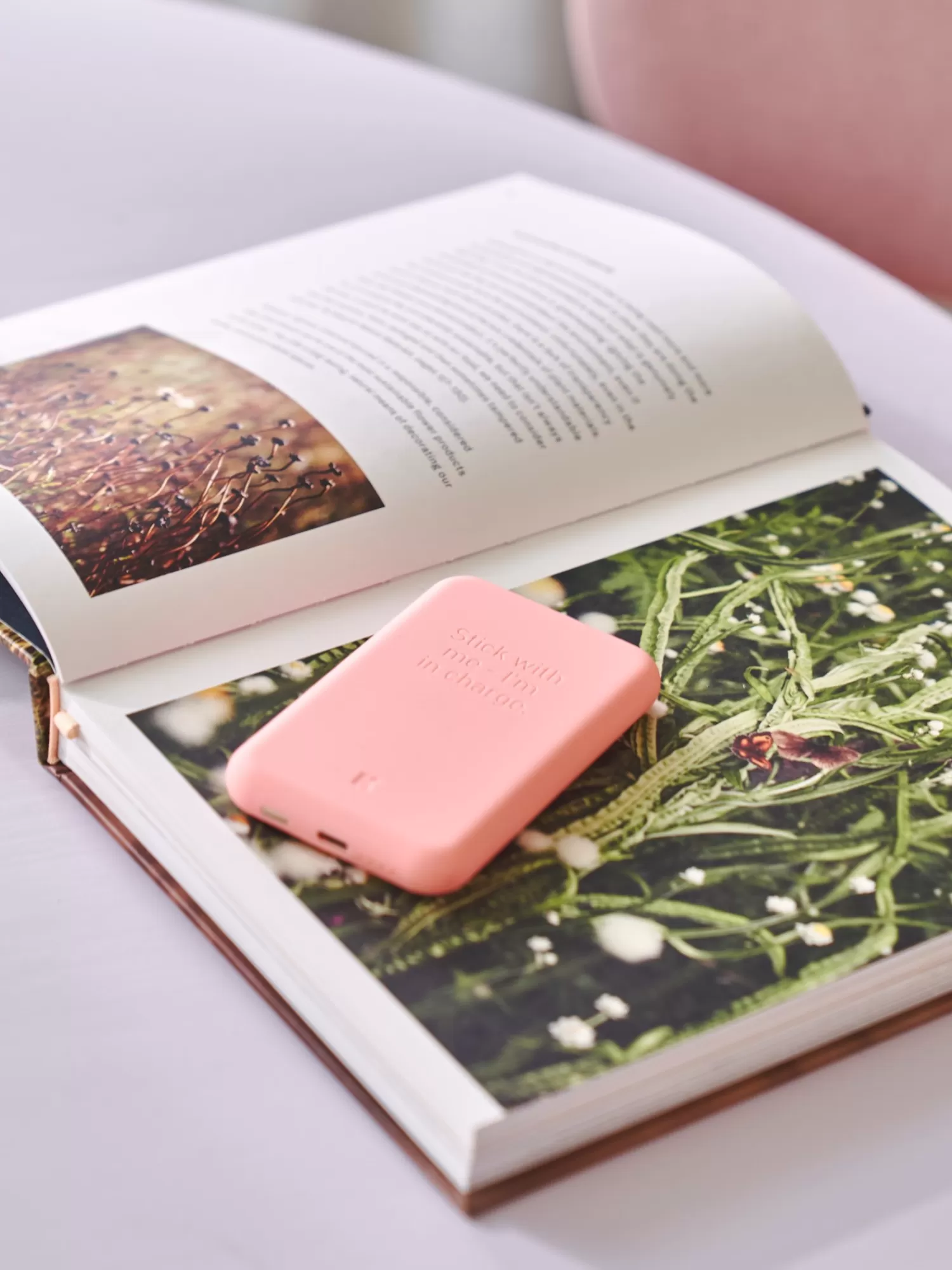 Søstrene Grene ToCHARGE QI Powerbank Rose Shop